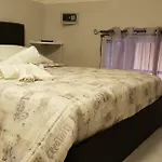 House Aurora Неаполь