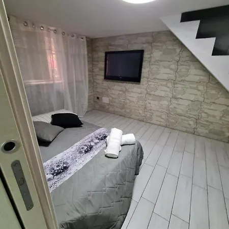 شقة House Aurora نابولي